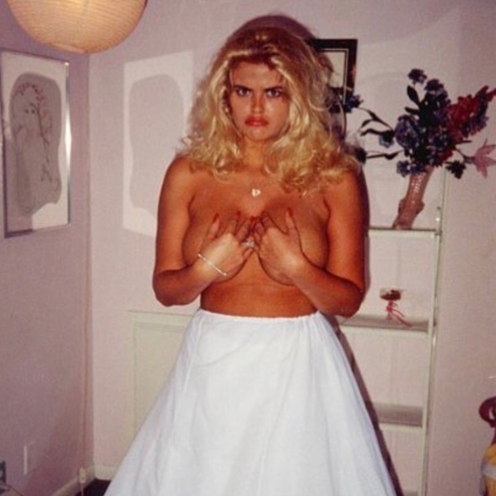 Meet your Posher, Charlotte.